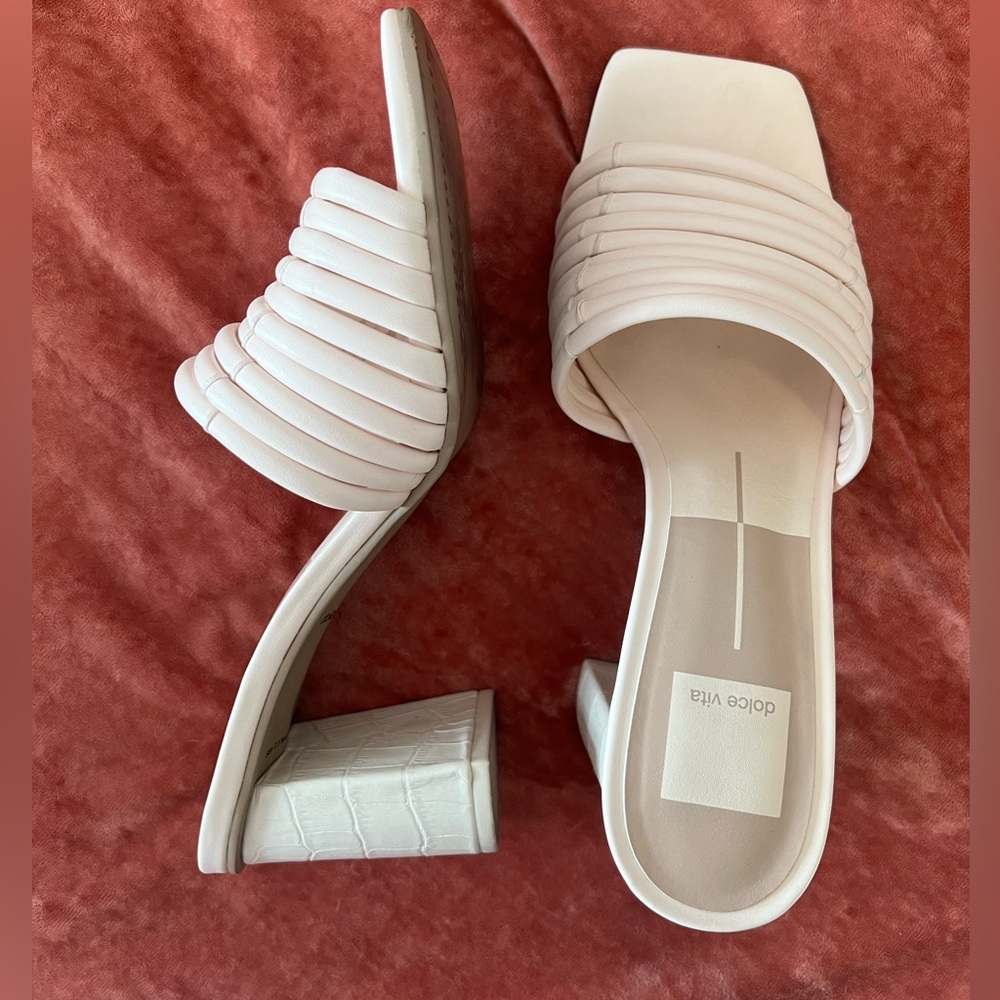Dolce Vita Priana heels, cream, size 7.5